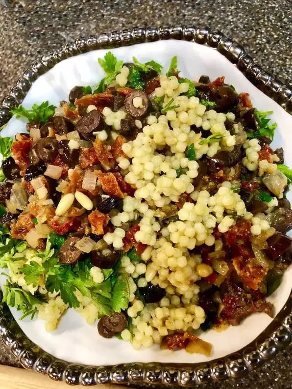 cuscucs with olives and sun-dried tomatoes
